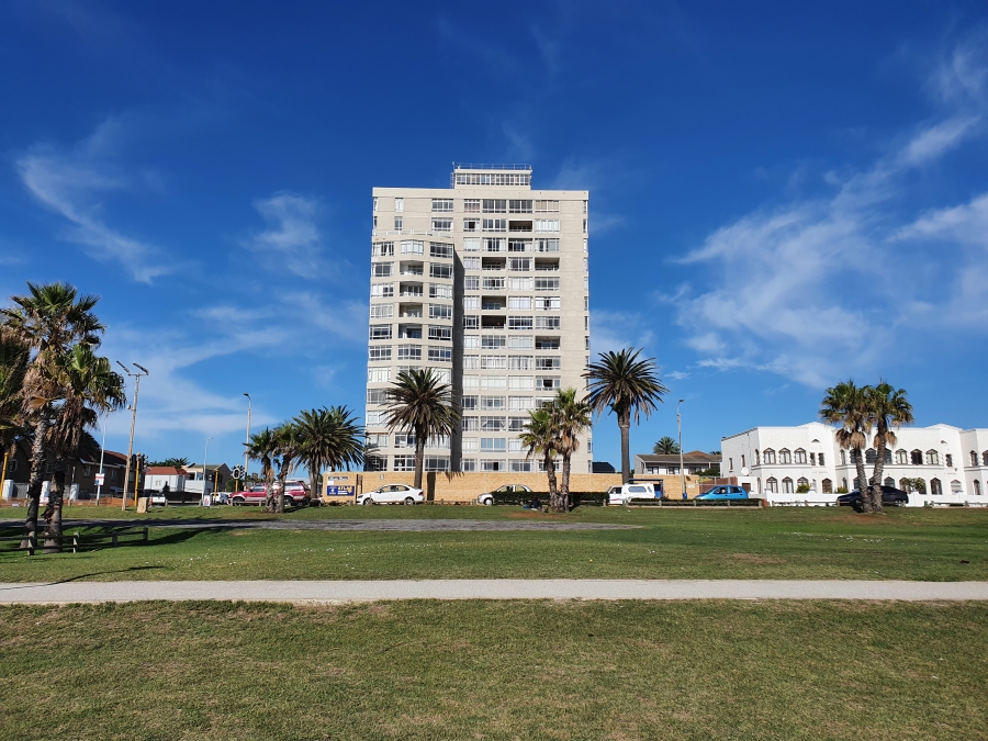 To Let 2 Bedroom Property for Rent in Summerstrand Eastern Cape